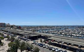 Apartamento Con Preciosas Vistas A Pie De Playa